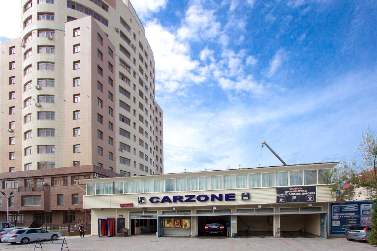 Carzone Motel Bishkek Bagian luar foto